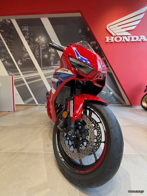 Honda CBR 650 2026 E-CLUTCH