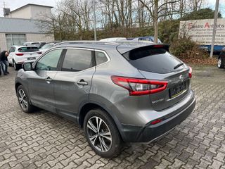 Nissan Qashqai 2017 1.2 DIG-T N-CONNECTA-thumb-4
