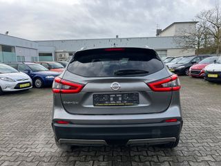 Nissan Qashqai 2017 1.2 DIG-T N-CONNECTA-thumb-6