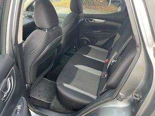 Nissan Qashqai 2017 1.2 DIG-T N-CONNECTA-thumb-8