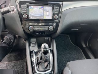 Nissan Qashqai 2017 1.2 DIG-T N-CONNECTA-thumb-9
