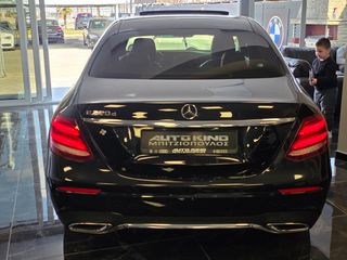 Mercedes-Benz E 220 2017 AMG-thumb-3