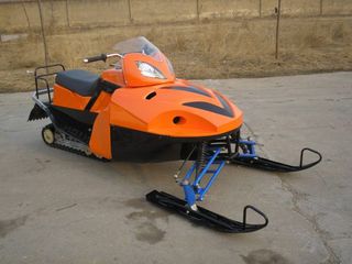 Snowmobile 2026 MOTIVAS