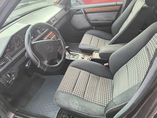 Mercedes-Benz E 220 1994 SPORTLINE-thumb-8