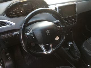 Peugeot 208 2018 1.2 PURETECH 110 ALLURE-thumb-15