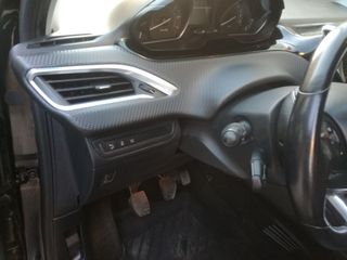 Peugeot 208 2018 1.2 PURETECH 110 ALLURE-thumb-16