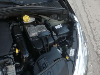 Peugeot 208 2018 1.2 PURETECH 110 ALLURE-thumb-25