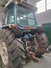 Τρακτέρ Ford 2000 TW25-thumb-4
