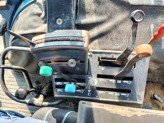 Τρακτέρ Ford 2000 TW25-thumb-13