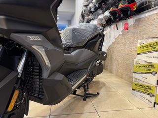 Sym ADX 300 2025 TCS  Euro 5+ ΕΤΟΙΜΟΠΑΡΑΔΟΤΟ-thumb-13