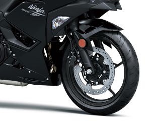 Kawasaki Ninja 500 2026-thumb-3