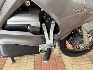 Honda STX 1300A Paneuropean 2005 honda-thumb-7