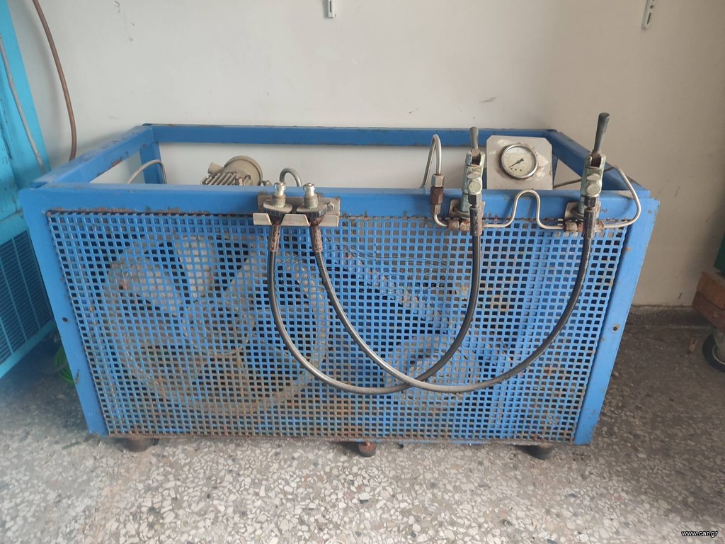 Καταδυτικά 2000 Bauer compressor 140lit