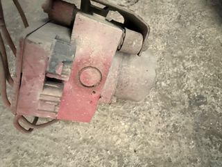 Μονάδα ABS  Toyota Hiace 1998-2003 2L-thumb-1