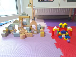 Ξύλινα παιχνίδια - κυβάκια κατασκευών