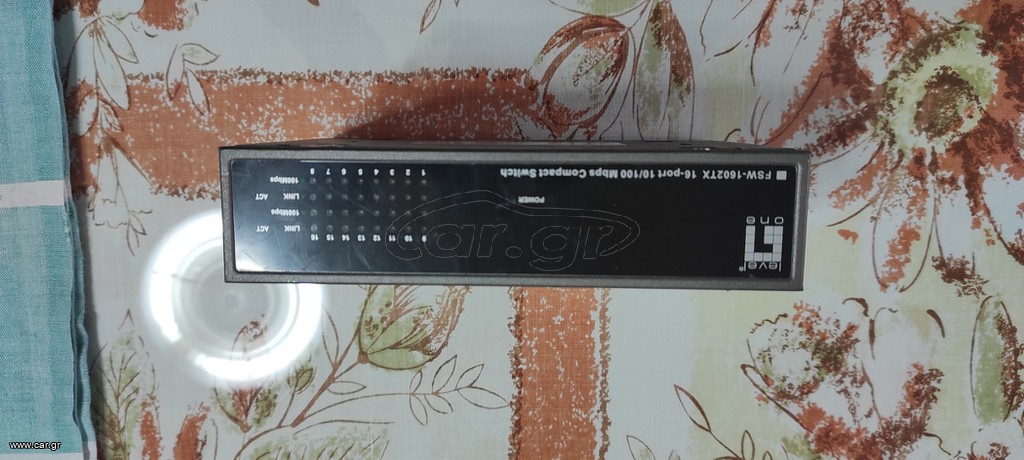 LEVEL ONE 16-PORT 10/100 MBPS DESKTOP NETWORK SWITCH