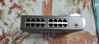 LEVEL ONE 16-PORT 10/100 MBPS DESKTOP NETWORK SWITCH-thumb-3