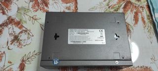 LEVEL ONE 16-PORT 10/100 MBPS DESKTOP NETWORK SWITCH-thumb-5