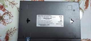 LEVEL ONE 16-PORT 10/100 MBPS DESKTOP NETWORK SWITCH-thumb-6
