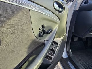 Mercedes-Benz CLK 200 2004 AMG-thumb-22