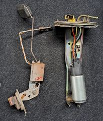 Αντλία βενζίνης και Φλοτερ απο Honda Crx Delsol 92-95 VTI.