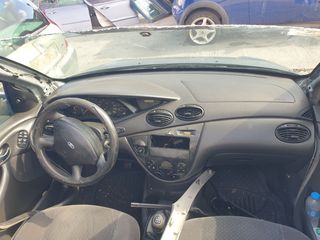Ford Focus 03 1.8-thumb-4