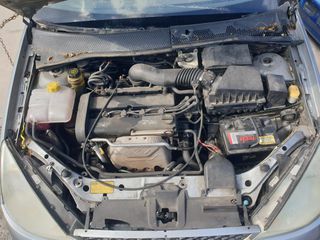 Ford Focus 03 1.8-thumb-7