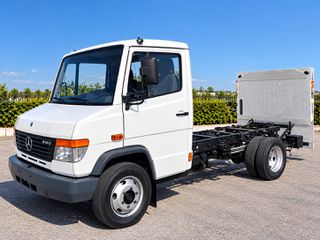 Καρότσα Mercedes-Benz 2002 814 VARIO * 815 816 818