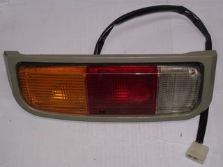 Φανάρι Οπίσθιο Αριστερό - Toyota Hilux RN20 / RN25 (72-78)