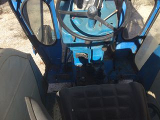 Τρακτέρ Ford 1983 Ford-thumb-3
