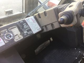 Τρακτέρ Ford 1983 Ford-thumb-5