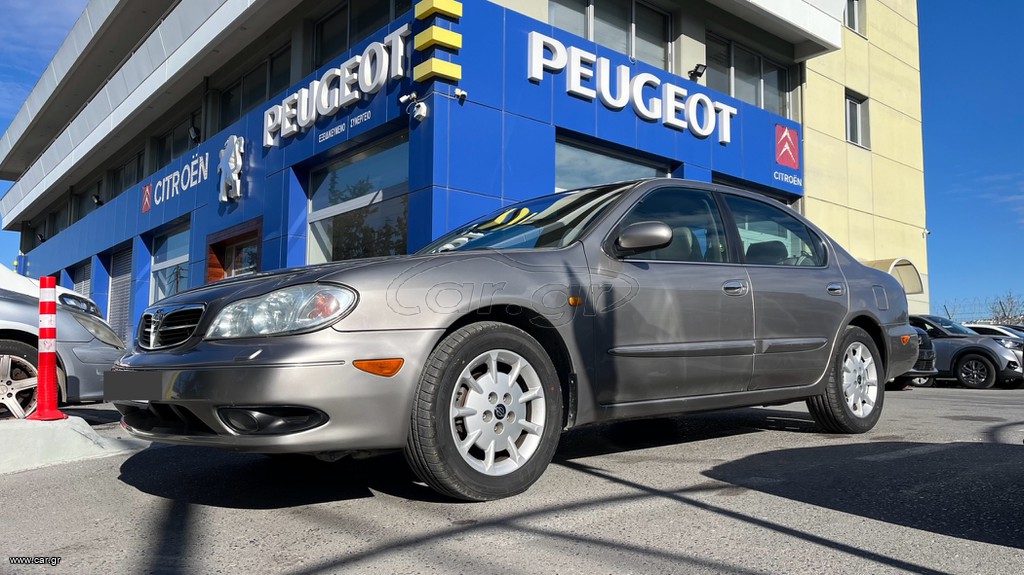 Nissan Maxima 2000 QX V6 2.0