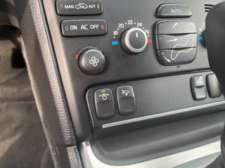 Volvo XC 90 2014 2.4 DIESEL ΘΩΡΑΚΙΣΜΕΝΟ Β4 + ΕΛΛΗΝΙΚΟ-thumb-31
