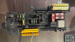 ΑΣΦΑΛΕΙΟΘΗΚΗ ΠΙΣΩ  W204-212 MERCEDES BENZ-thumb-1