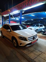 Mercedes-Benz GLA 180 2015 DIESEL 1.5lt AUTOMATIC