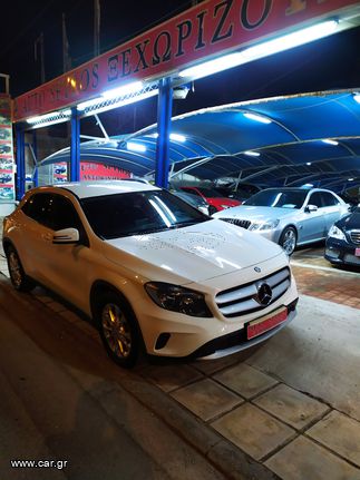 Mercedes-Benz GLA 180 2015 DIESEL 1.5lt AUTOMATIC