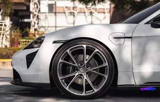 Porsche Taycan Carbon TECHART Design BODYKIT-thumb-2