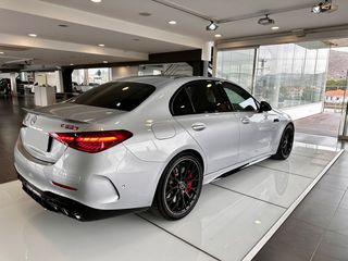 Mercedes-Benz C 63 AMG 2024 e Performance Ελληνικό Εγγύηση έως το 2027-thumb-3