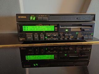 Πιάνο Yamaha Disklavier-thumb-2
