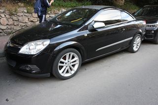 Opel Astra 2007 CABRIO COSMO TURBO 180PS