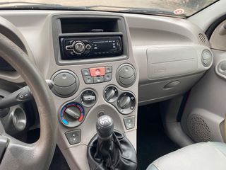 Fiat Panda 2004-thumb-25