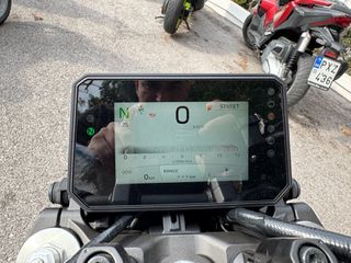 Yamaha MT-09 Y-AMT 2026-thumb-7