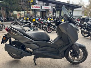 Yamaha XMAX 300 2023-thumb-2