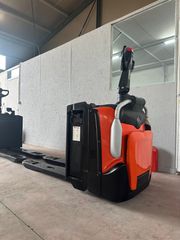Toyota 2017 LPE200