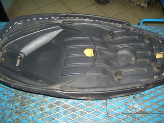 ΣΕΛΑ ΓΙΑ PIAGGIO CARNABY 125