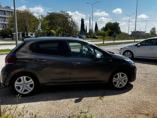Peugeot 208 2018 1.2 VTI STYLE-thumb-3