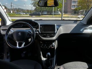 Peugeot 208 2018 1.2 VTI STYLE-thumb-7