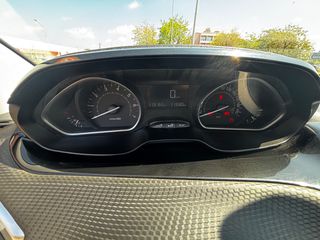 Peugeot 208 2018 1.2 VTI STYLE-thumb-8