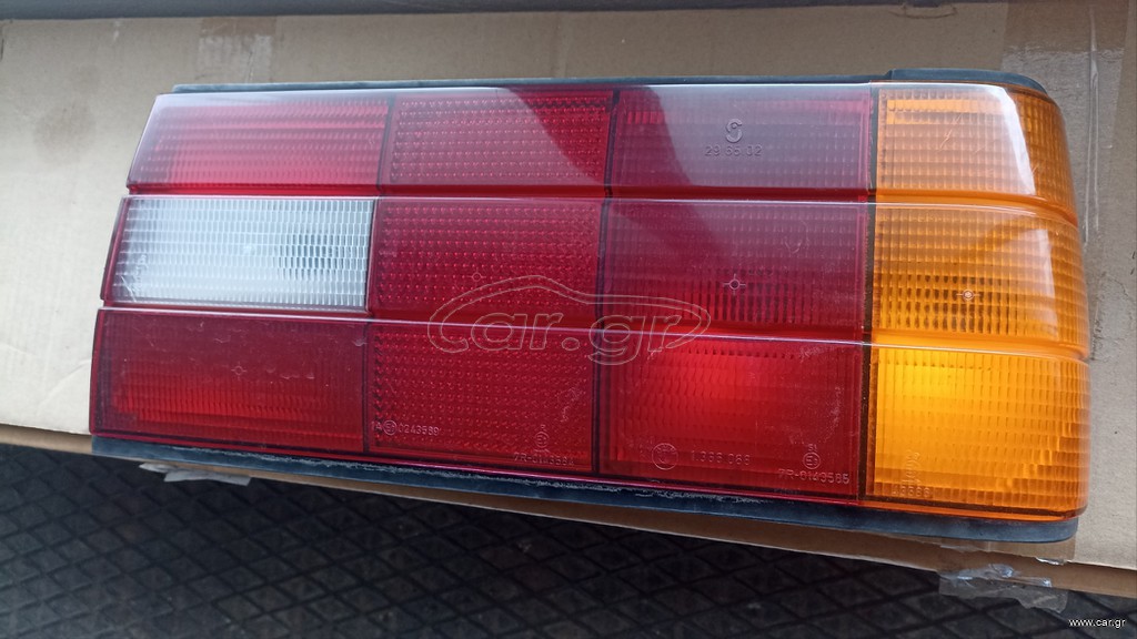 BMW E30 (83 - 91) ΦΑΝΑΡΙΑ ΠΙΣΩ