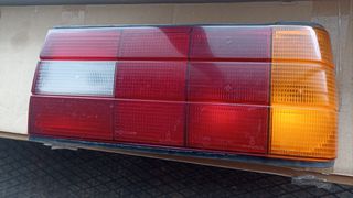 BMW E30 (83 - 91) ΦΑΝΑΡΙΑ ΠΙΣΩ